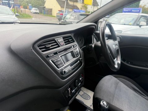 Hyundai i20 1.2 Blue Drive SE Euro 6 (s/s) 5dr 16
