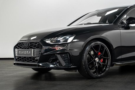 Audi A4 2.0 TFSI 40 Black Edition Estate 5dr Petrol S Tronic Euro 6 (s/s) (204 ps) 33
