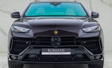 Lamborghini Urus S 4