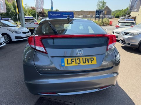 Honda Civic 1.8 i-VTEC ES Auto Euro 5 5dr 12