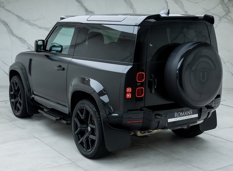 Land Rover Defender 90 D250 X-Dynamic SE URBAN 9