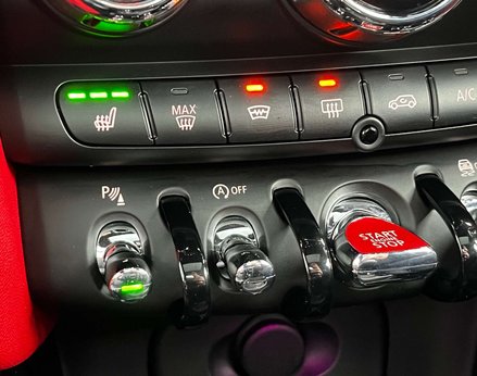 Mini Hatch 2.0 John Cooper Works Auto 3dr 47