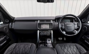 Land Rover Range Rover 4.4 SDV8 Autobiography Overfinch 21