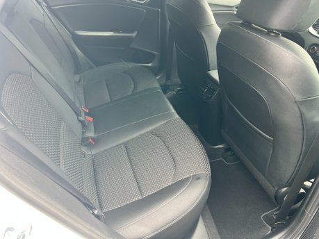 Kia Xceed 3 1.5 GDi ISG DCT AUTOMATIC 5dr 14