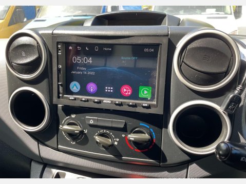 Peugeot Partner 1.6 eHDi 750 SE Panel Van 4dr Diesel Manual L2 (s/s) (134 g/km, 90 bhp) 29