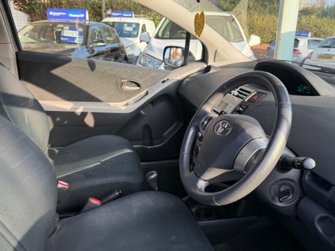 Toyota Yaris 1.3 TR Multimode 3dr 15