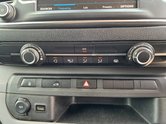 Peugeot Expert MWB L2H1 Low Roof Professional 2700 Air Con Tow Bar EURO 6 NO VAT 33