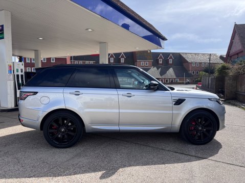 Land Rover Range Rover Sport HSE DYNAMIC AUTOMATIC 4