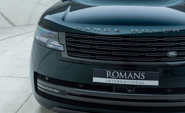 Land Rover Range Rover P530 AUTOBIOGRAPHY 32