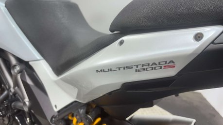 Ducati Multistrada 1200 S 2012 ONLY 25K PANNIERS MOT 4/27 STUNNING ADVENTURE BIKE 41