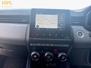 Renault Clio 1.0 TCe evolution Hatchback 5dr Petrol Manual Euro 6 (s/s) (90 ps) Air Con 36