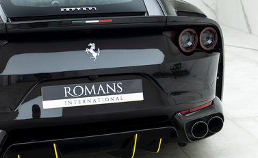 Ferrari 812 Superfast 22