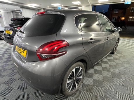 Peugeot 208 S/S TECH EDITION 5