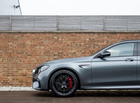 Mercedes-Benz E Class E63 S Estate 27