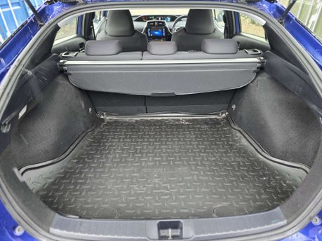 Toyota Prius 1.8 VVT-h Business Edition Plus Hatchback 5dr Petrol Hybrid CVT Euro 6 (s/s 31