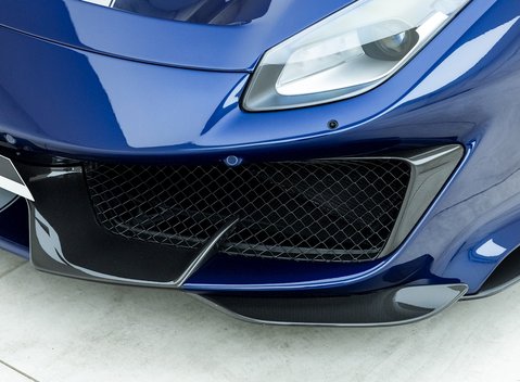 Ferrari 488 Pista 22