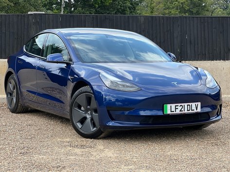 Tesla Model 3 STANDARD RANGE PLUS