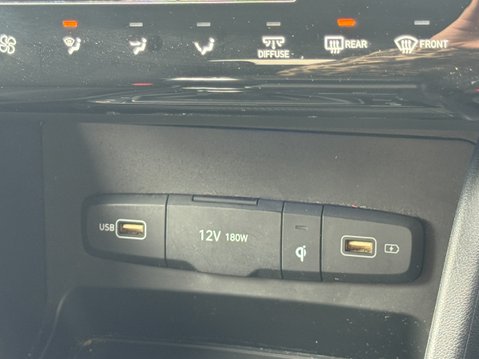 Hyundai TUCSON 1.6 T-GDi Premium SUV 5dr Petrol Manual Euro 6 (s/s) (150 ps) 22