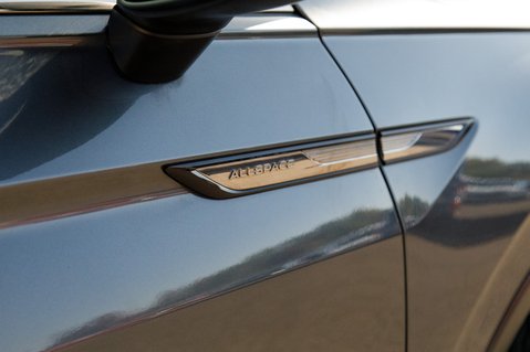 Volkswagen Tiguan Allspace LIFE TSI DSG 11