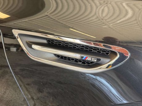 BMW M5 4.4 V8 DCT Euro 6 (s/s) 4dr 47