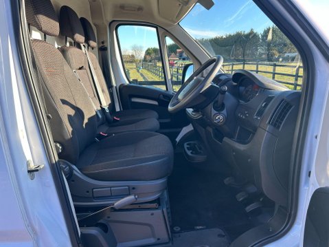 Citroen Relay 2.2 BlueHDi 35 Enterprise Edition Panel Van 5dr Diesel Manual L3 High Roof 21