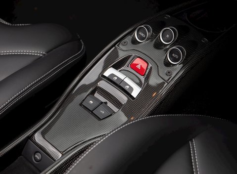 Ferrari 458 Spider 9