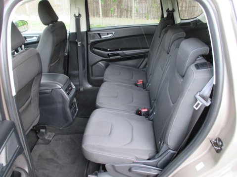 Ford S-Max 1.5T EcoBoost Titanium Euro 6 (s/s) 5dr 29