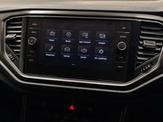 Volkswagen T-Roc 1.0 T-Roc Design TSi 5dr 8