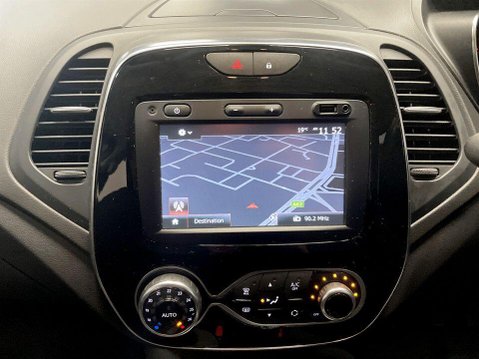 Renault Captur 0.9 TCe ENERGY Dynamique S Nav SUV 5dr Petrol Manual Euro 6 (s/s) (90 ps) 18