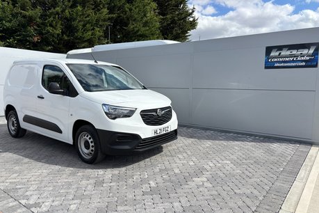 Vauxhall Combo L1H1 2300 100 ps Dynamic Panel Van - No VAT