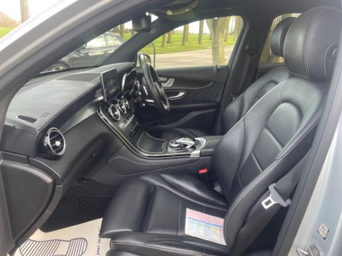 Mercedes-Benz GLC 2.1 GLC250d AMG Line (Premium Plus) G-Tronic 4MATIC Euro 6 (s/s) 5dr 28