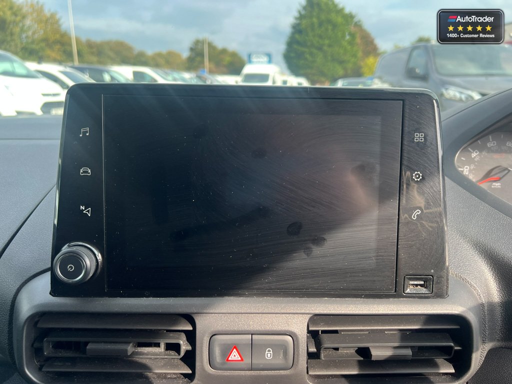 2021 Peugeot PartnerSWB L1H1 Low Roof Bluehdi Professional Air Con Sensors EURO 6 NO VAT — thumbnail 34 of 51