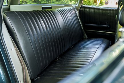 Ford Country Squire 25