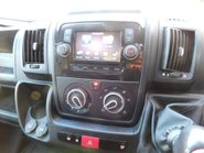 Peugeot Boxer 2.2 BLUEHDI 335 L2H2 PROFESSIONAL PANEL VAN 11
