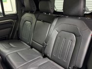 Land Rover Defender 3.0 P400 MHEV X SUV 5dr Petrol Auto 4WD Euro 6 (s/s) (400 ps) 42