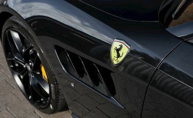Ferrari GTC4 Lusso 24