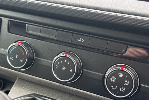 Volkswagen Transporter T32 150 ps Tdi Single Cab Tipper 19