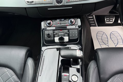 Audi A8 TDI QUATTRO BLACK EDITION -SUNROOF -BODYKIT -21 INCH ALLOYS -360 CAMERAS 10