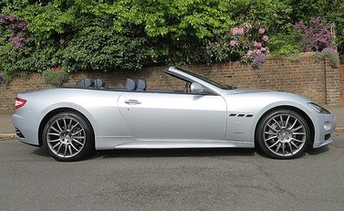 Maserati Grancabrio Sport 3
