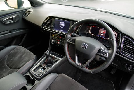 SEAT Leon TSI EVO FR BLACK EDITION
