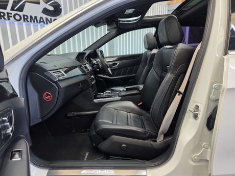 Mercedes-Benz E Class 5.5 E63 V8 BiTurbo AMG S Saloon 4dr Petrol SpdS MCT Euro 6 (s/s) (585 ps) 43