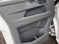 Volkswagen Transporter T28 TDI P/V HIGHLINE 16