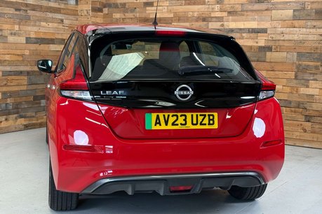 Nissan LEAF 39kWh Acenta Hatchback 5dr Electric Auto (150 ps) 81