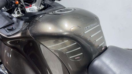 Kawasaki GTR 1400 2011 ONLY 12K FULL LUGGAGE VERY CLEAN 1400CC TOURER BIKE 11