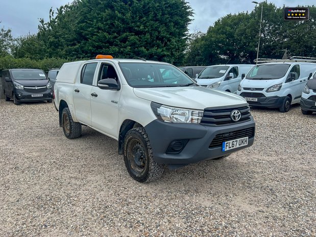 Toyota Hilux Crew Cab 4X4 Active 4WD Air Con Rear Camera EURO 6 NO VAT 4