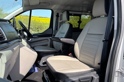 Ford Tourneo Custom 320 Titanium X L2 170 ps Automatic - 8 Seater 3