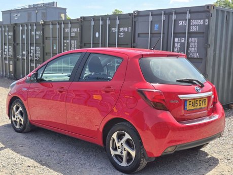 Toyota Yaris 1.5 VVT-h Icon Hatchback 5dr Petrol Hybrid E-CVT Euro 6 (101 ps) 5