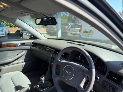 Audi A6 2.4 SE quattro 4dr 15