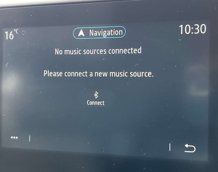 Renault Captur 1.6 Captur Techno E-Tech PHEV Auto 5dr 35