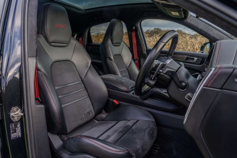 Porsche Cayenne Cayenne GTS 11